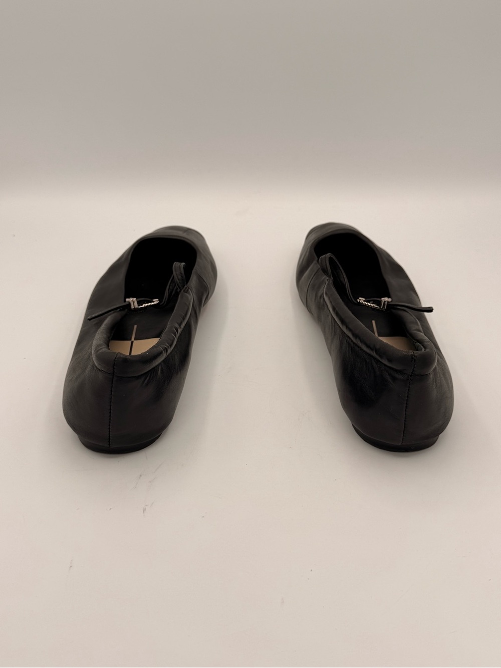 Dolce Vita Reyes Wide Ballet Flats in Black Leather | MODERATELY USED - Picture 10 of 13